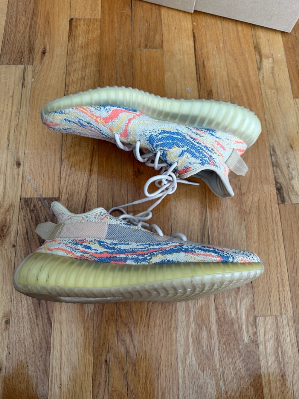 Yeezy Boost 350 V2 MX Oat Gently Worn sz 10.5